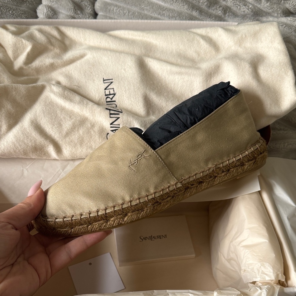 Saint Laurent Men's Beige Loafers
